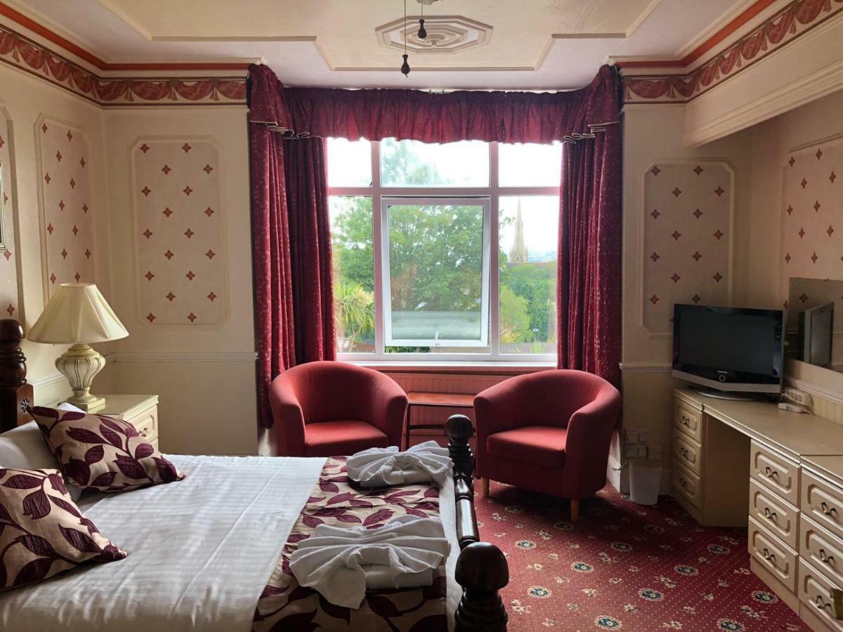 Everglades Hotel Торки Екстериор снимка