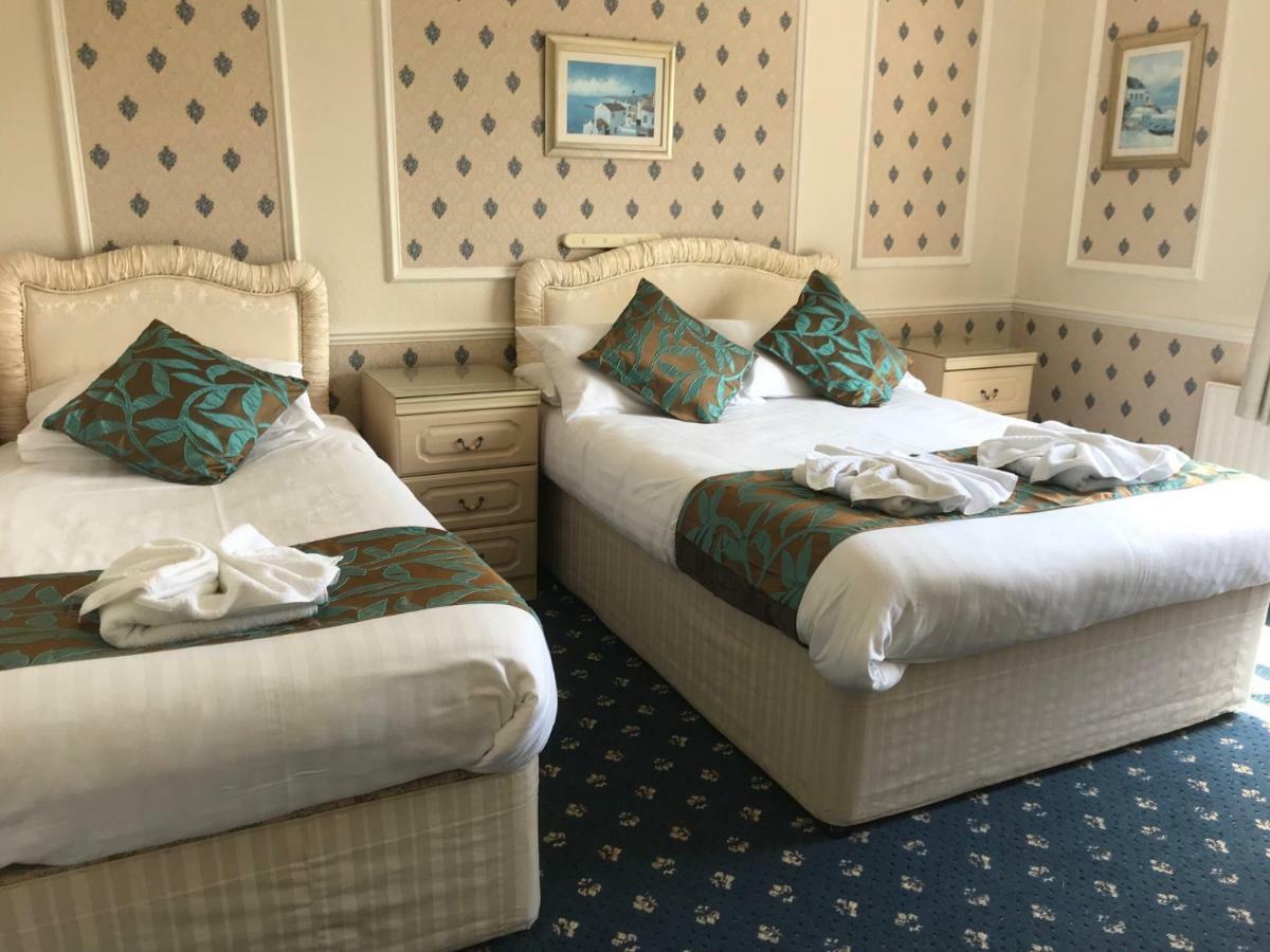 Everglades Hotel Торки Екстериор снимка