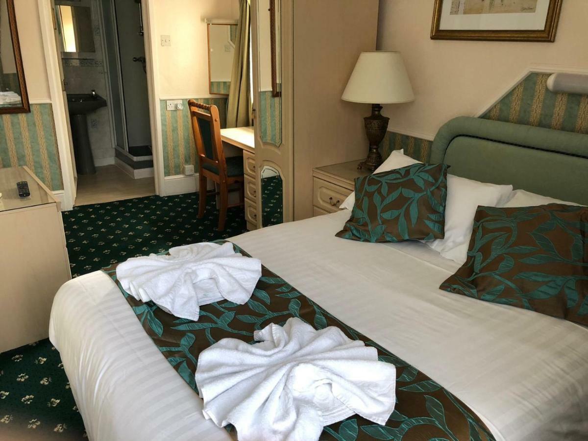 Everglades Hotel Торки Екстериор снимка
